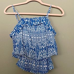 Two-piece crop top and mini skirt From pink rose